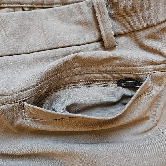 Lululemon Mens The Works ABC Shorts LM7929S Golf Warpstreme 11" Chino Tan - Picture 4 of 10